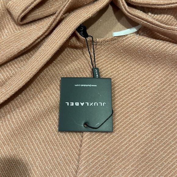 Gorgeous sparkly dress 💗 - Picture 6 of 6